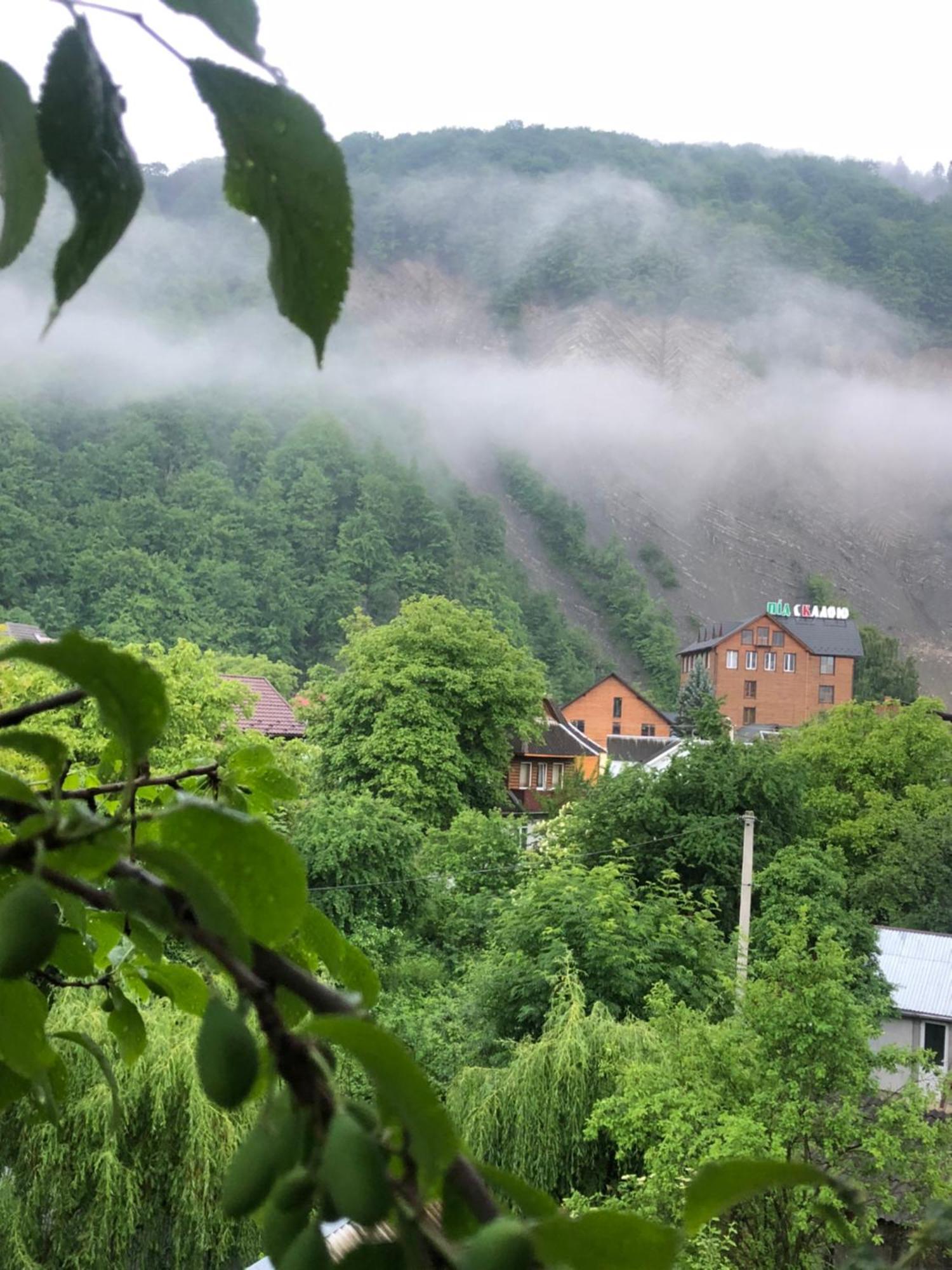 Котедж Гірський Yaremche Luaran gambar