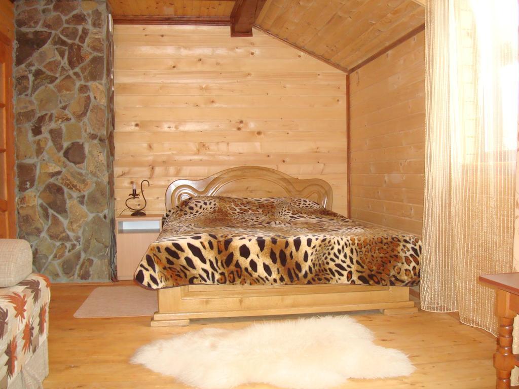 Котедж Гірський Yaremche Bilik gambar