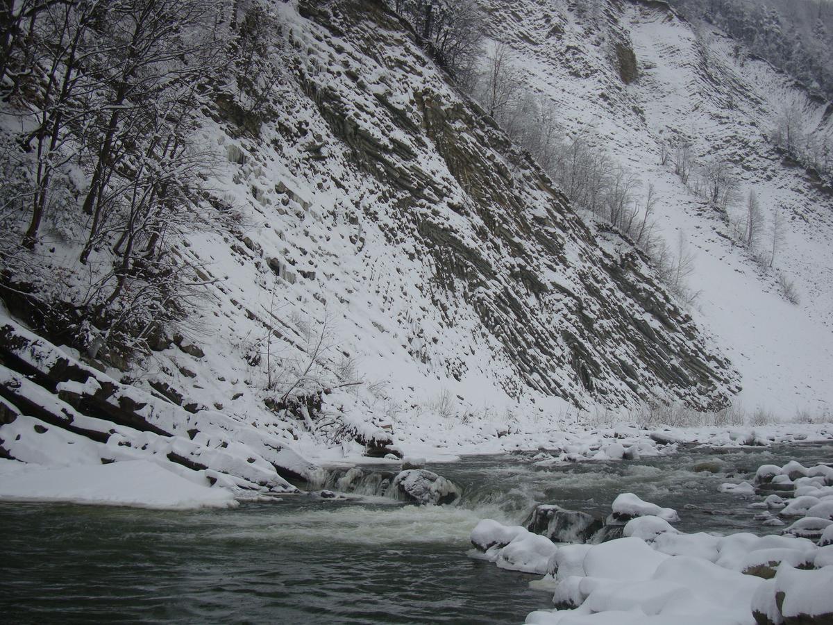 Котедж Гірський Yaremche Luaran gambar
